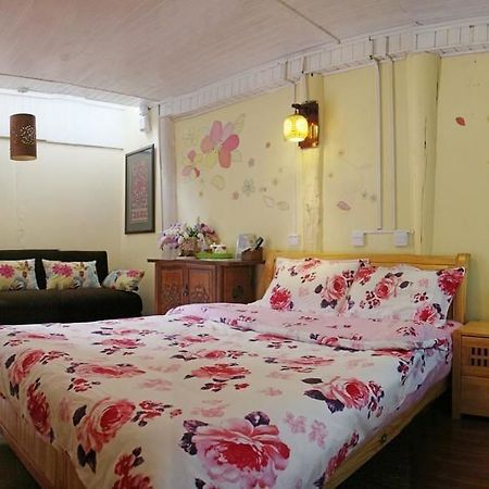 Tree'S Tale Hotel - Lijiang Λιγιάνγκ Εξωτερικό φωτογραφία